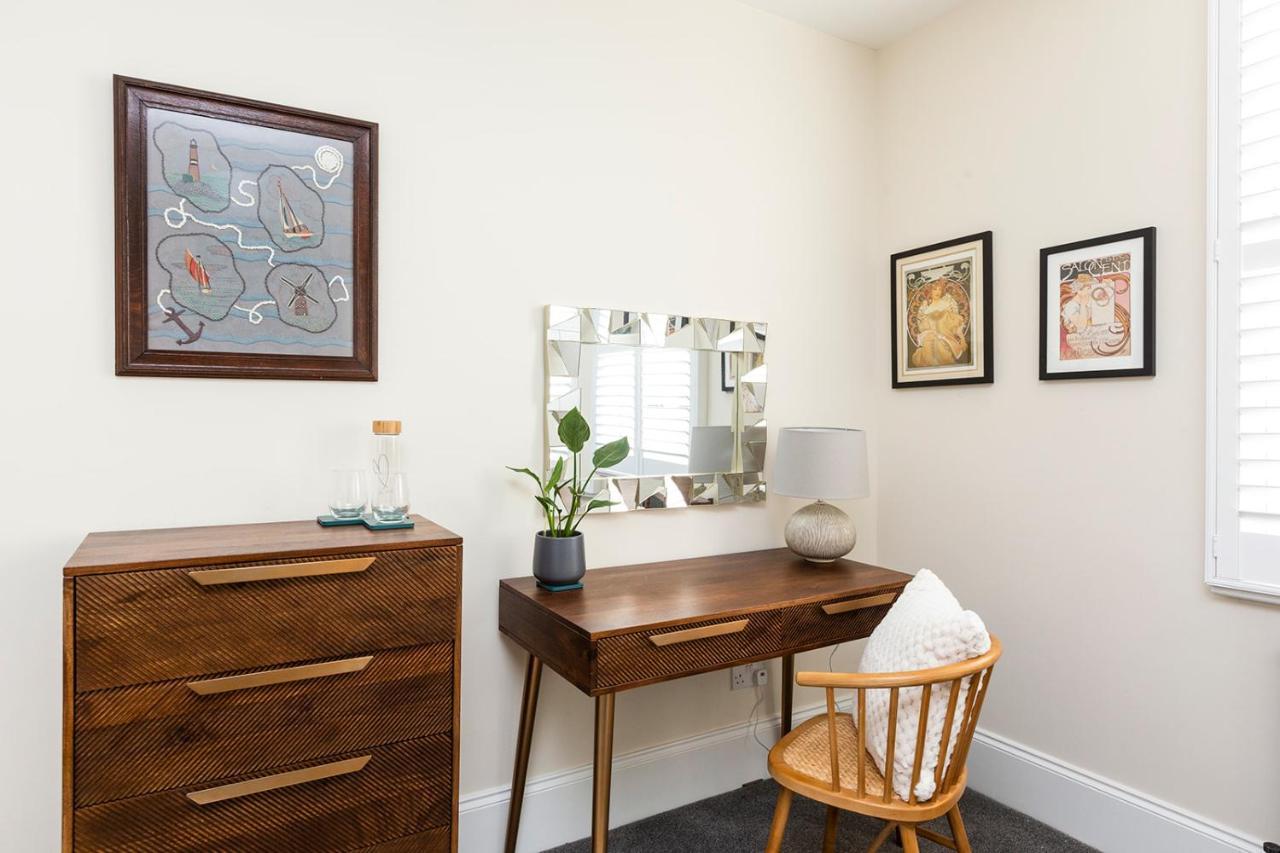 Stunning Seaside Apartment Over 3 Floors Near Margate Westgate-on-Sea Eksteriør bilde